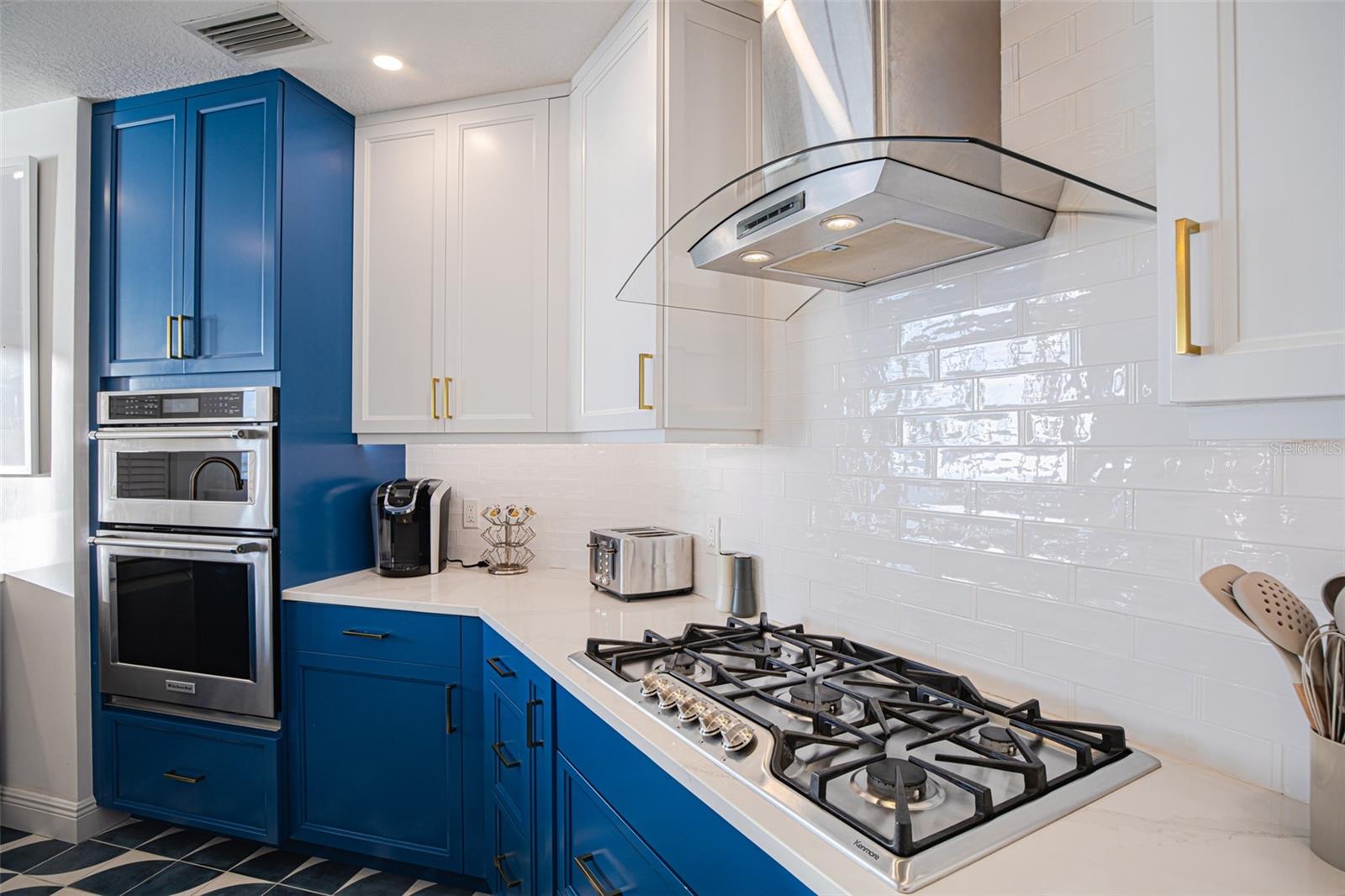 1300 BENJAMIN FRANKLIN DR #1005