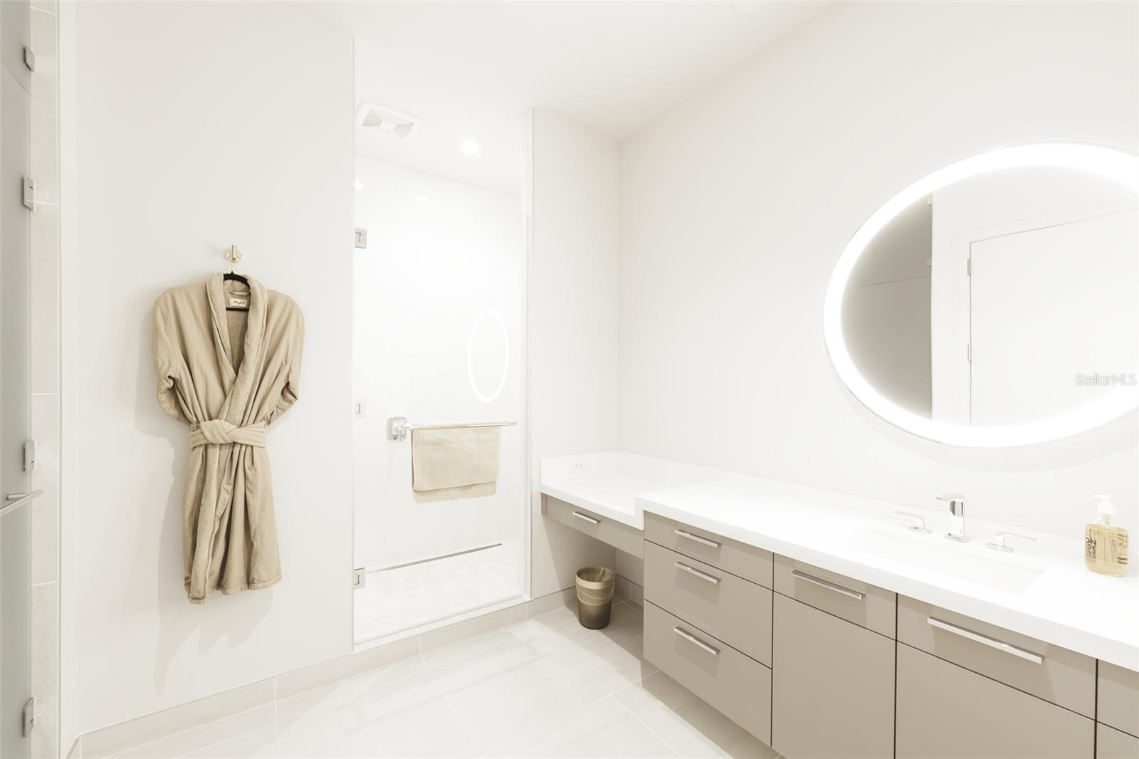 1591 GULF OF MEXICO DR #619