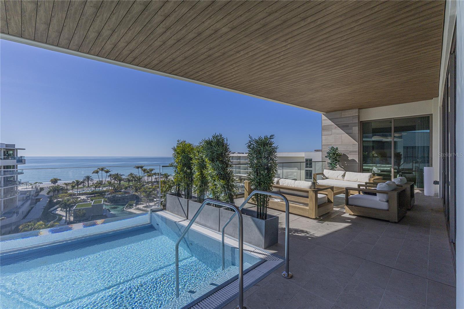 1591 GULF OF MEXICO DR #619