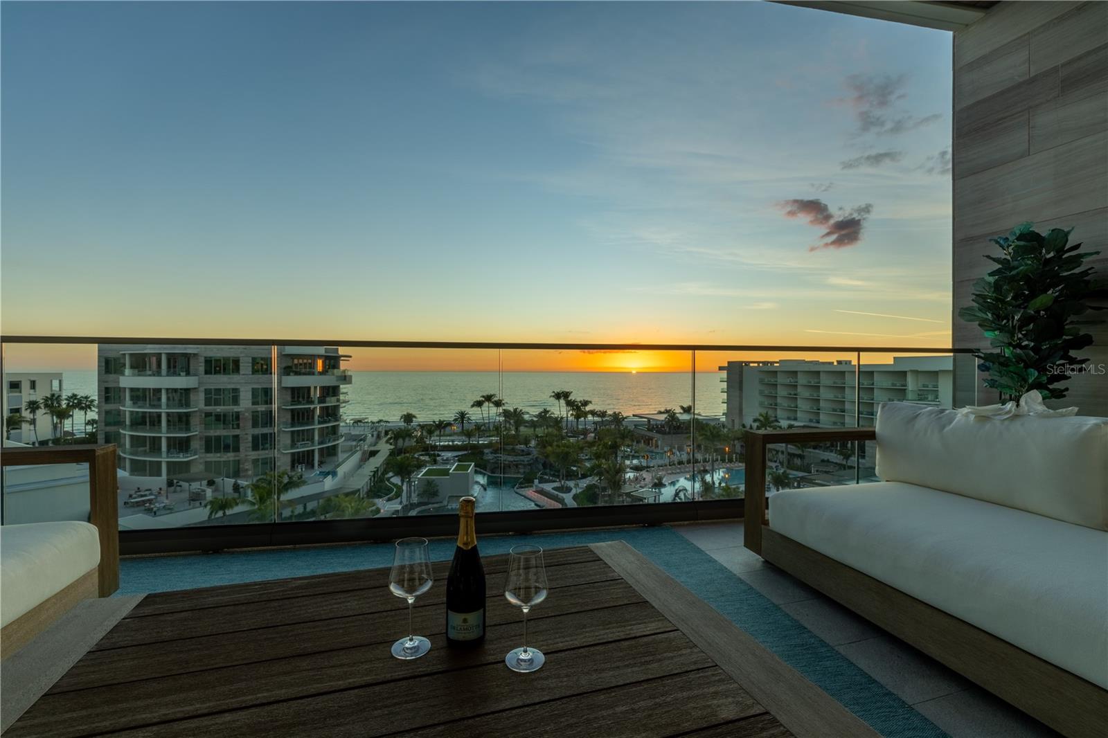 1591 GULF OF MEXICO DR #619