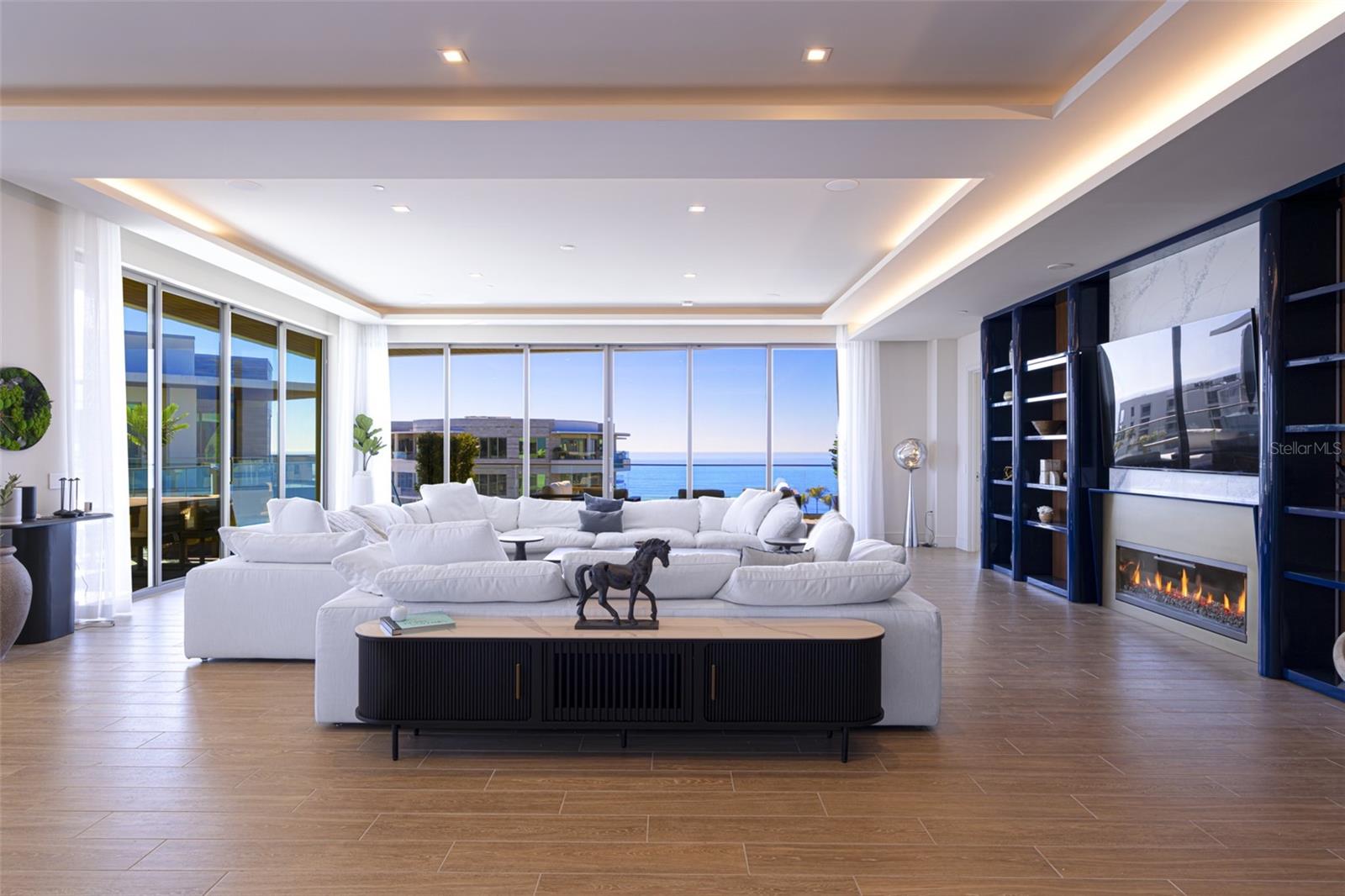 1591 GULF OF MEXICO DR #619