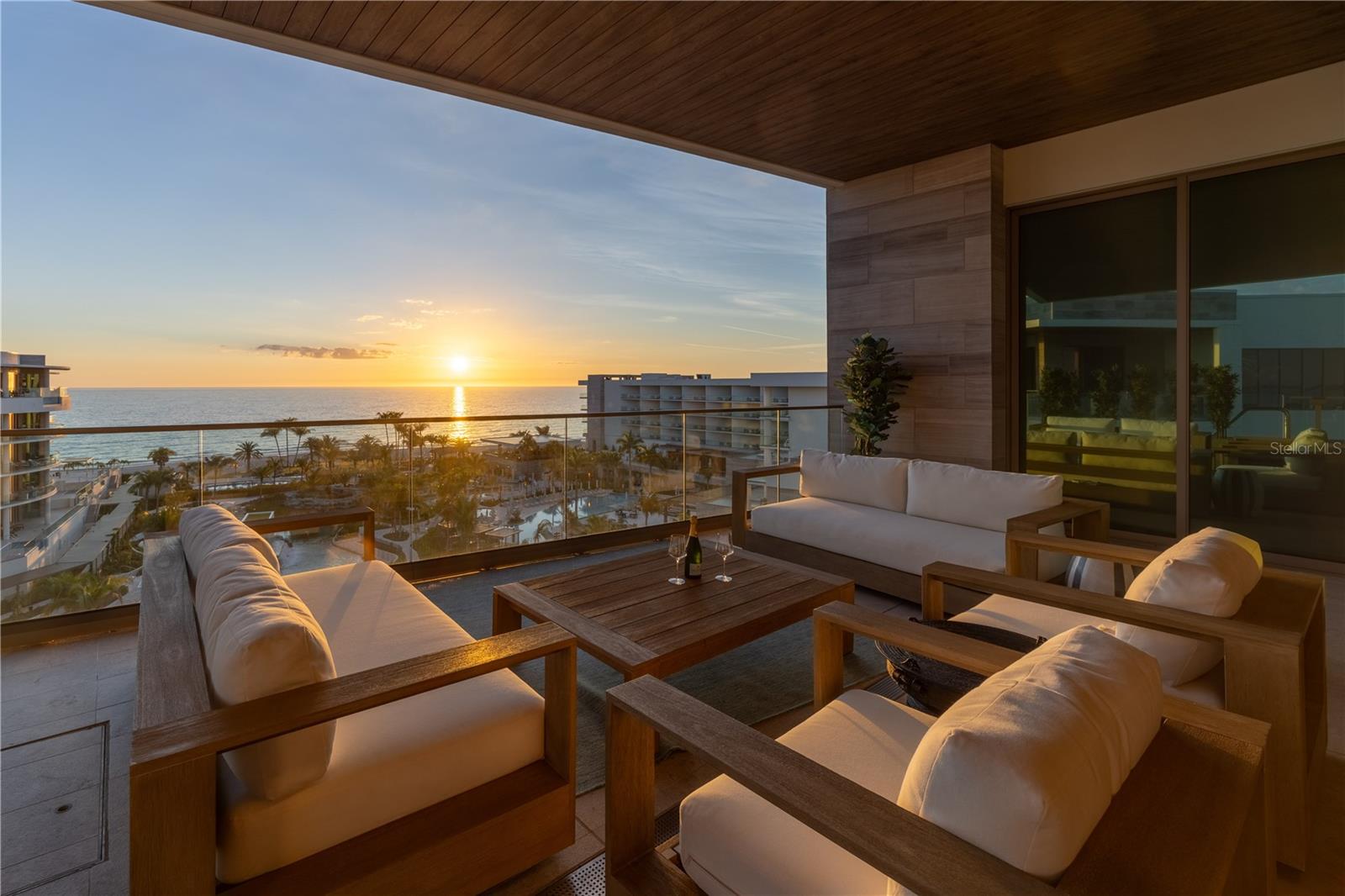 1591 GULF OF MEXICO DR #619