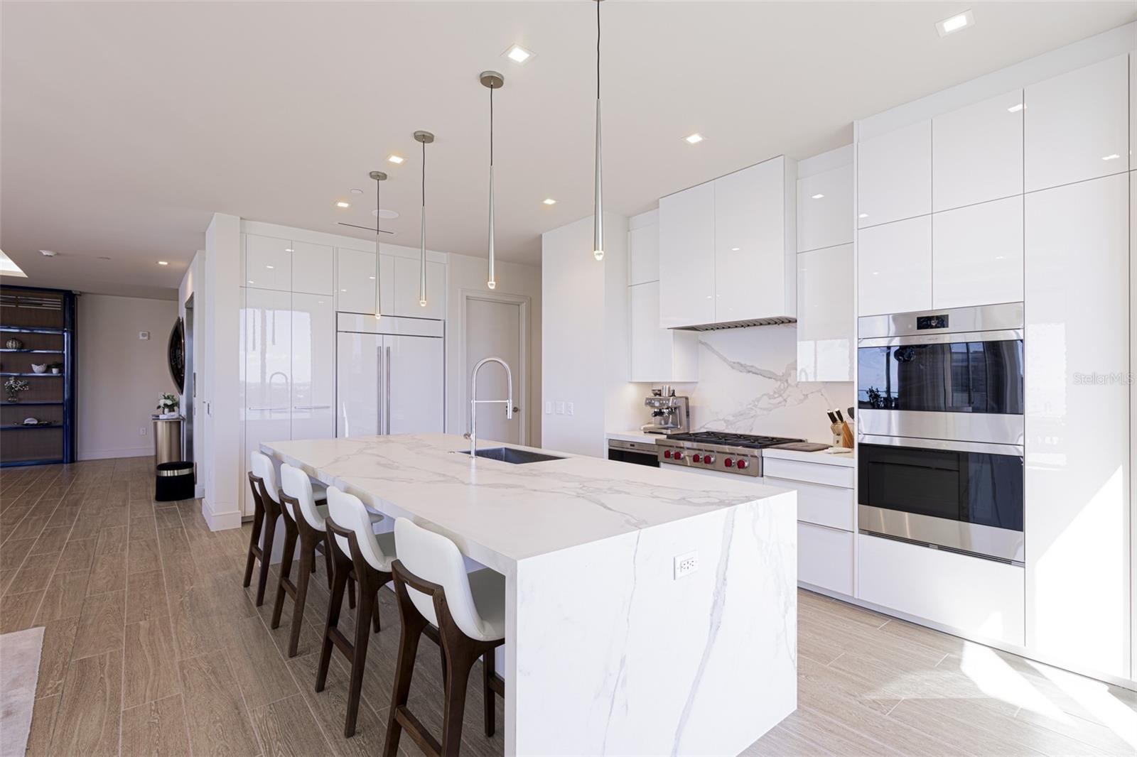 1591 GULF OF MEXICO DR #619