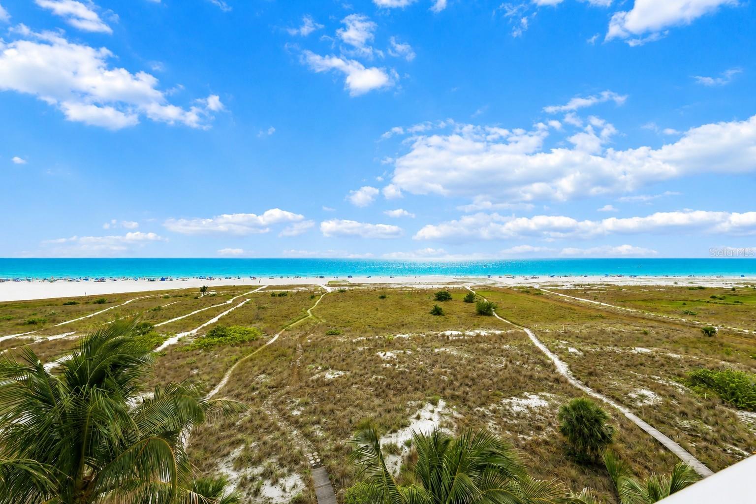 648 BEACH RD