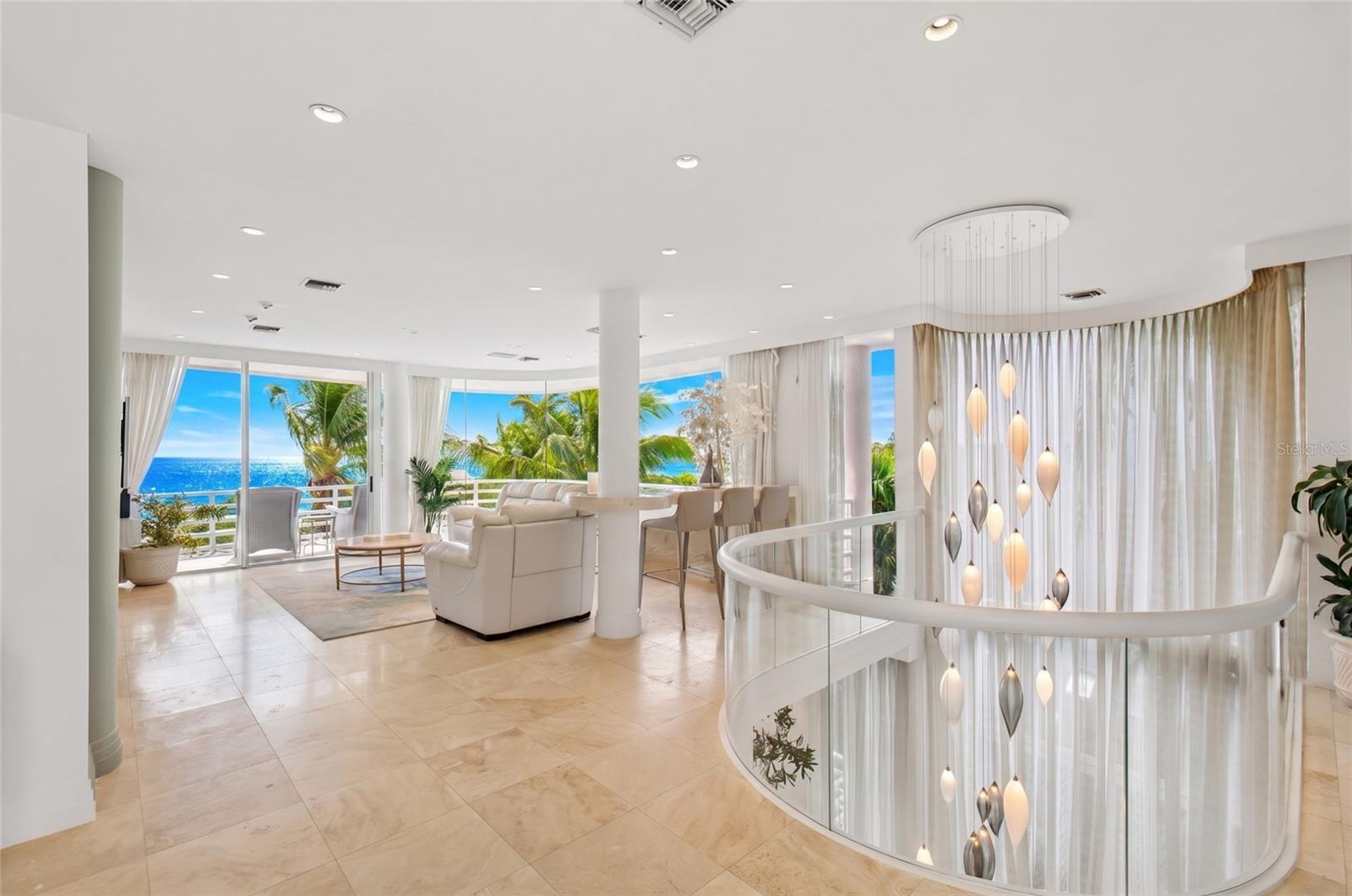 648 BEACH RD