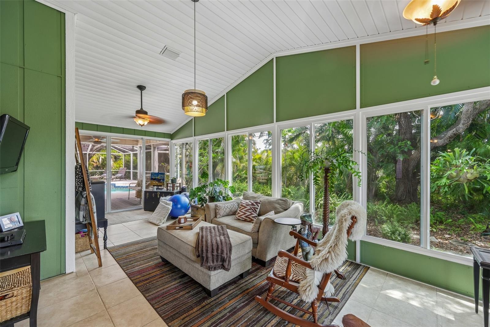 3757 COUNTRYSIDE RD