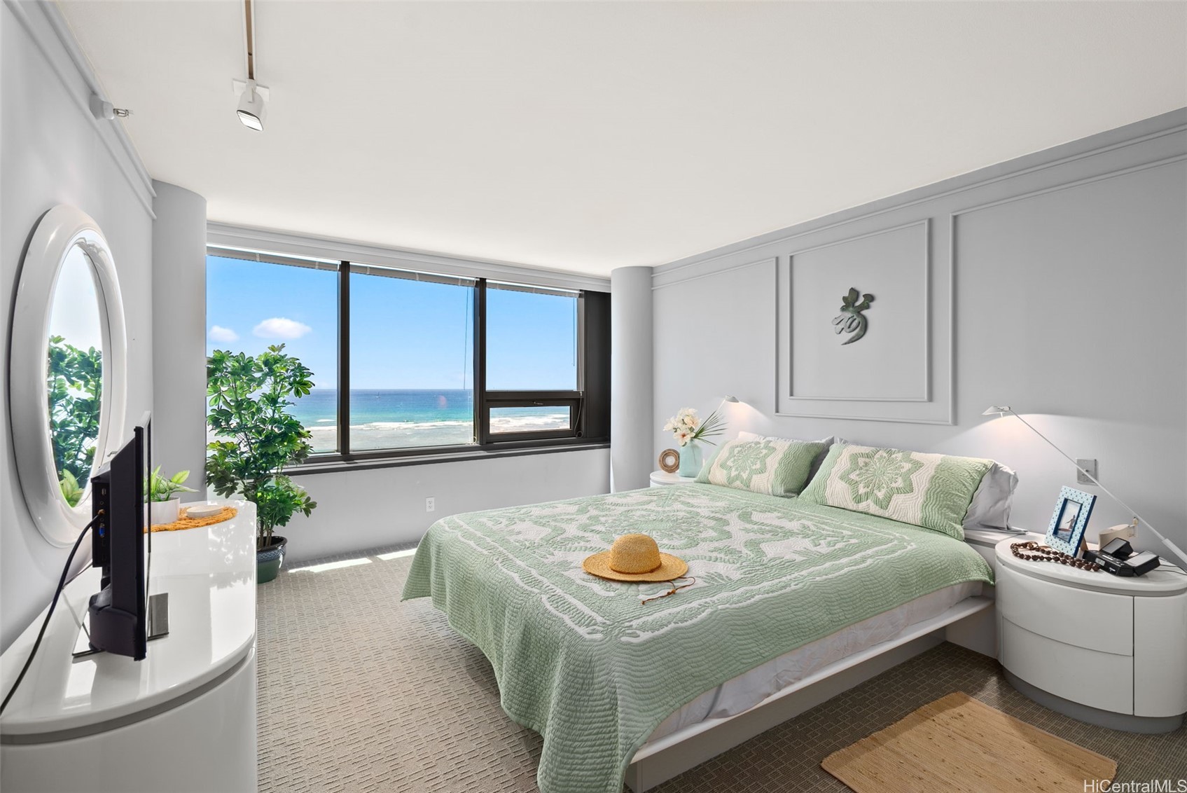 1330 Ala Moana Boulevard 1505