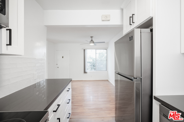 621 SAN VICENTE Unit: 205