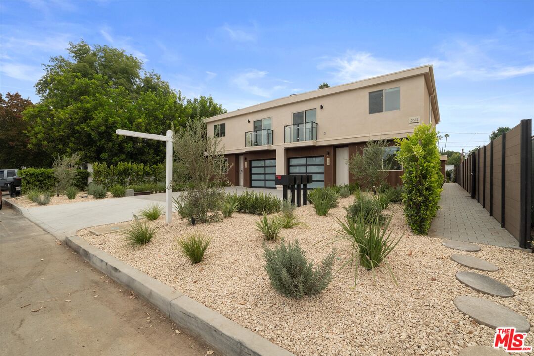 5532 Sunnyslope Ave