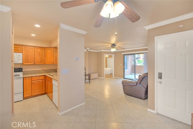 10655 Lemon AVE Unit: 4004