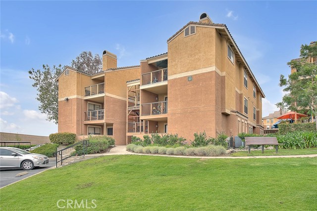 10655 Lemon AVE Unit: 4004