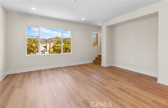 142 Bridle DR