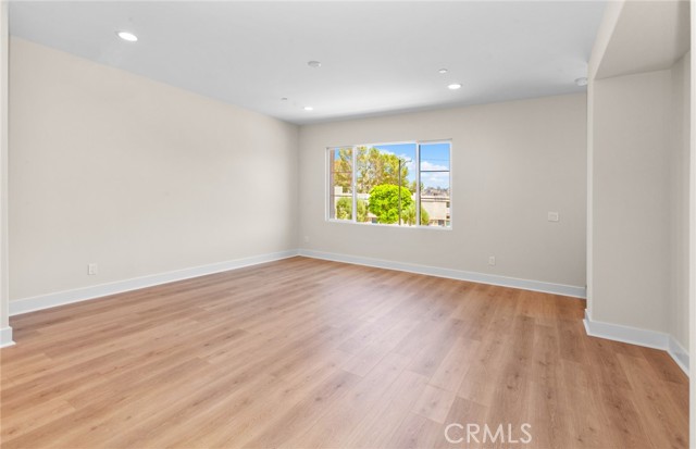 142 Bridle DR