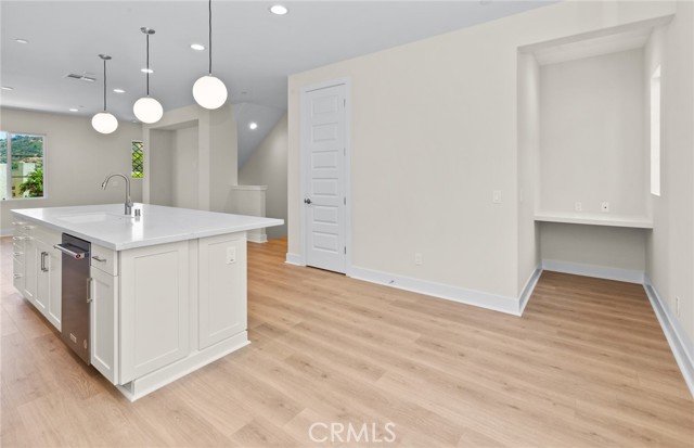 142 Bridle DR