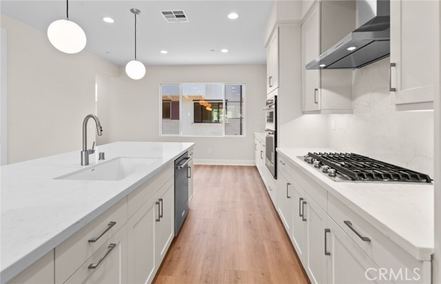142 Bridle DR