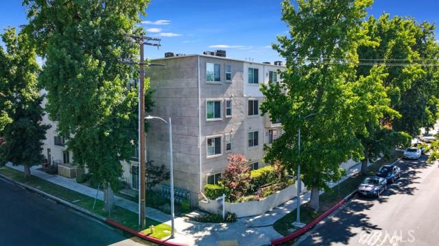 14412 Killion ST Unit: 103