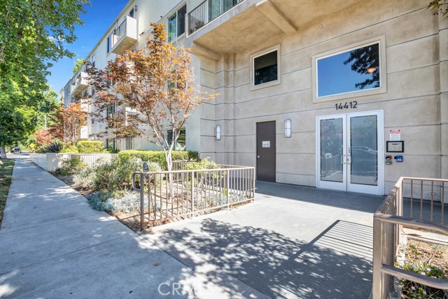 14412 Killion ST Unit: 103