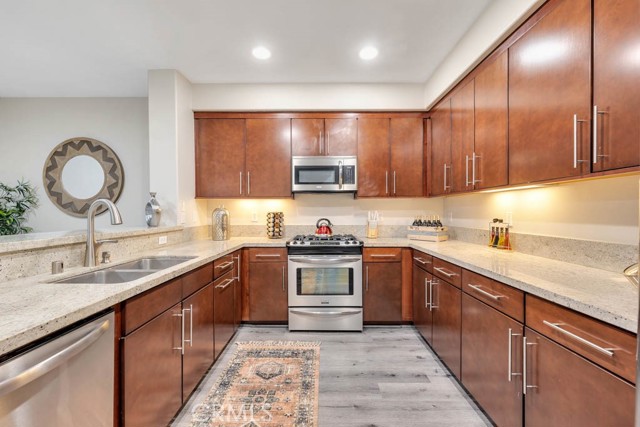 14412 Killion ST Unit: 103