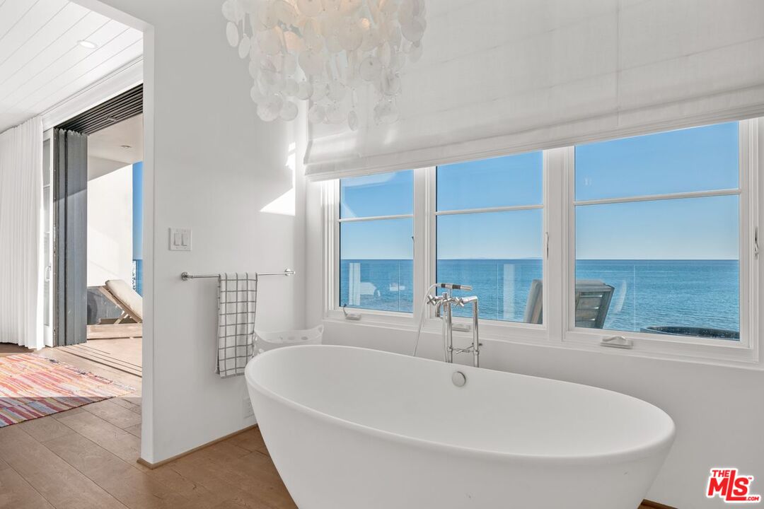 27212 Escondido Beach Rd