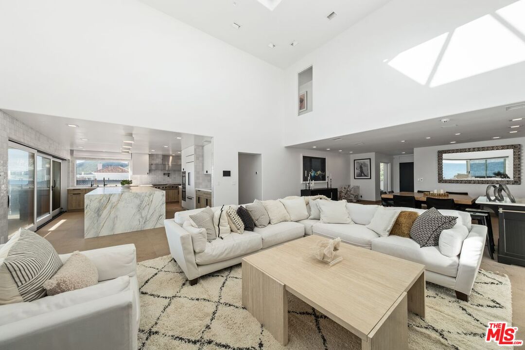 25302 Malibu Rd