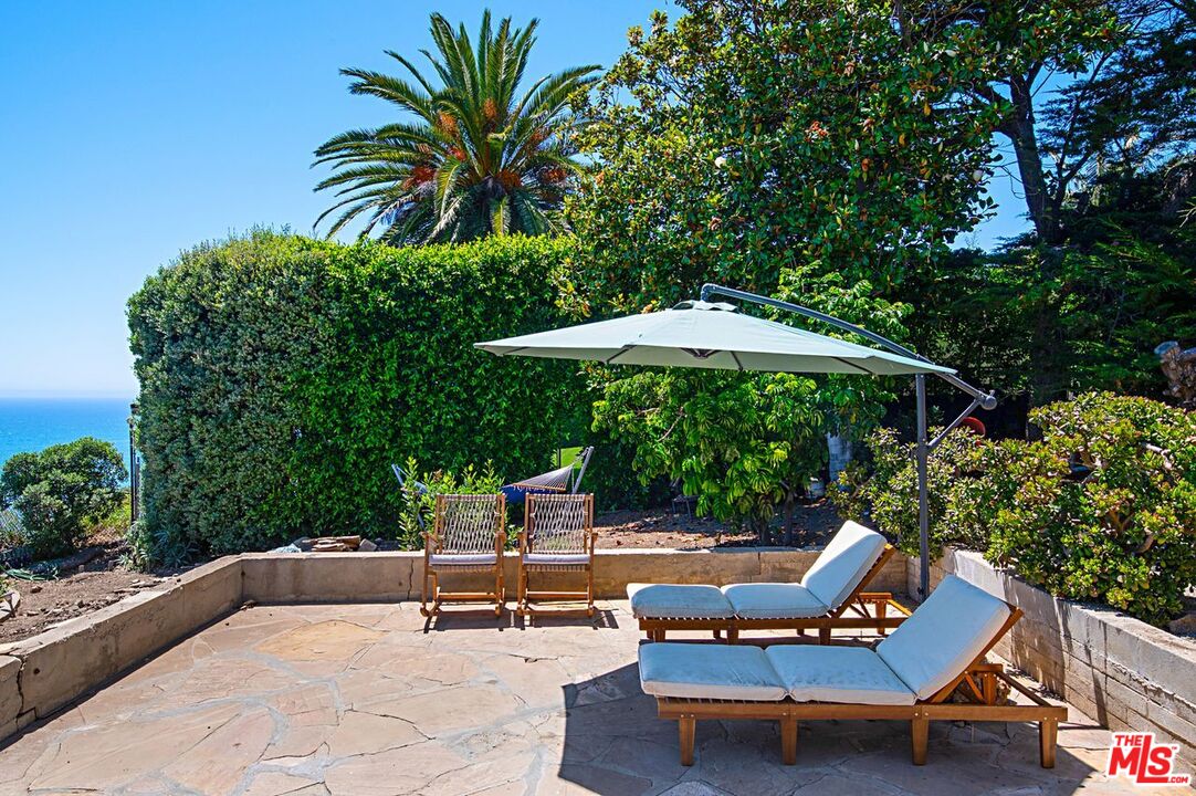 32614 Pacific Coast Highway