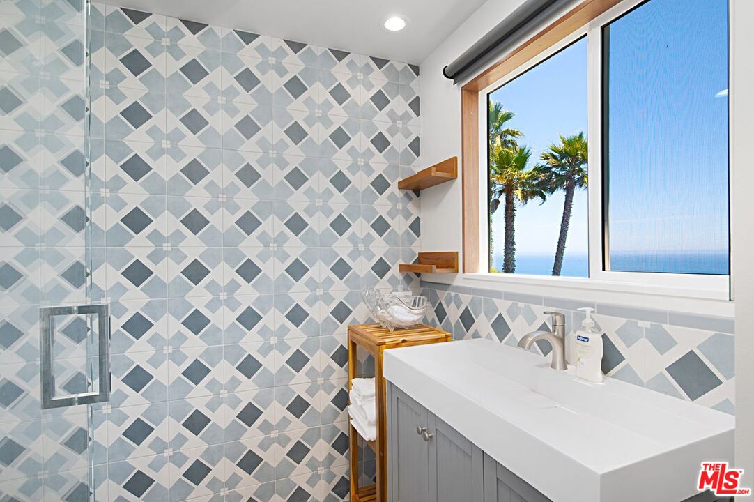 32614 Pacific Coast Highway