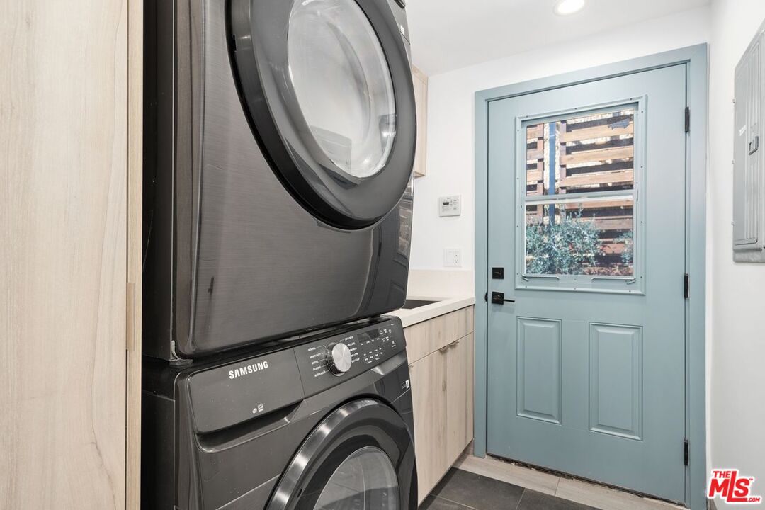 27357 Pacific Coast Hwy