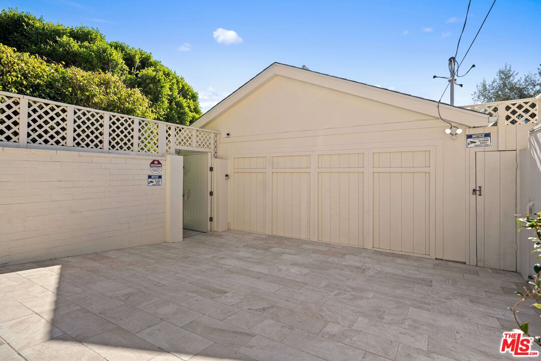 19620 Pacific Coast Highway