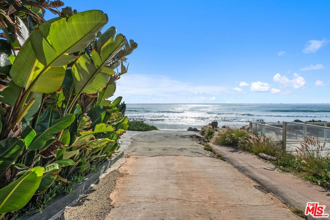 11834 Pacific Coast Hwy