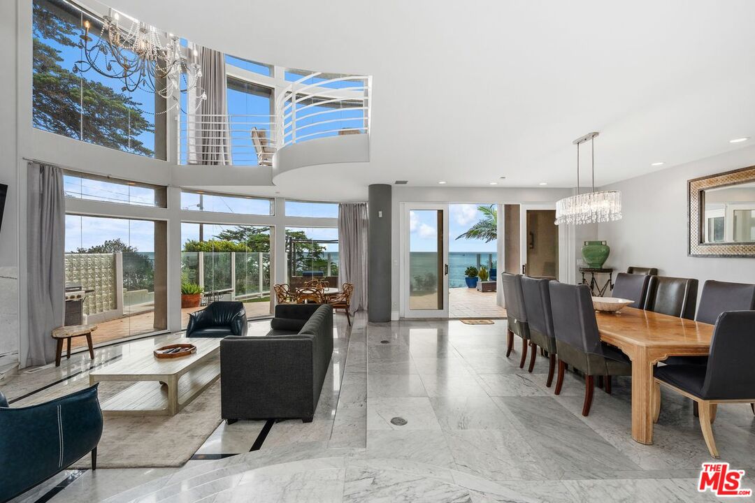 11834 Pacific Coast Hwy