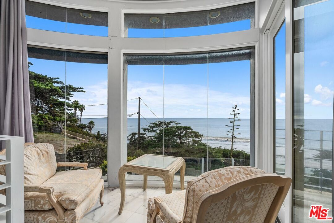 11834 Pacific Coast Hwy