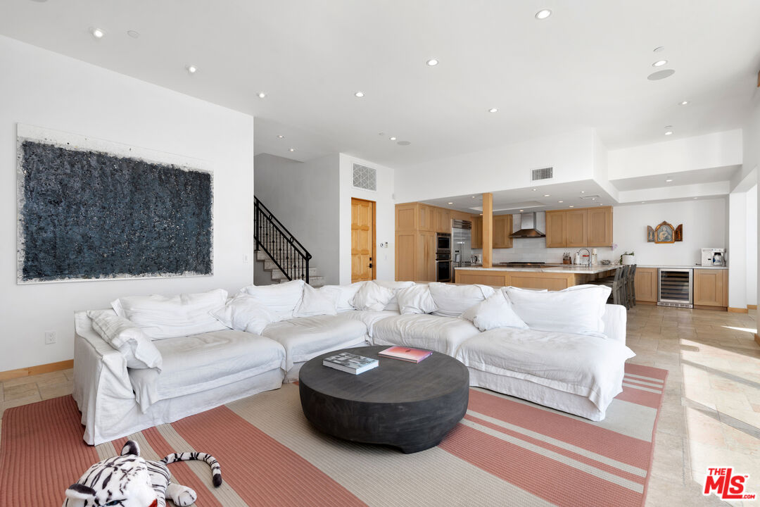 19824 Pacific Coast Hwy