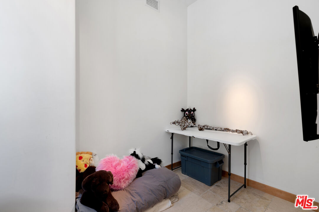 19824 Pacific Coast Hwy