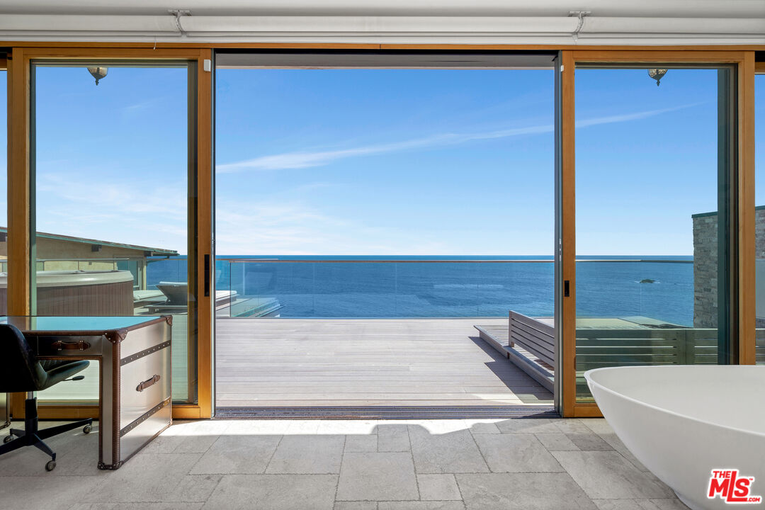 19824 Pacific Coast Hwy