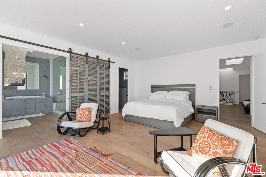 27212 Pacific Coast Hwy