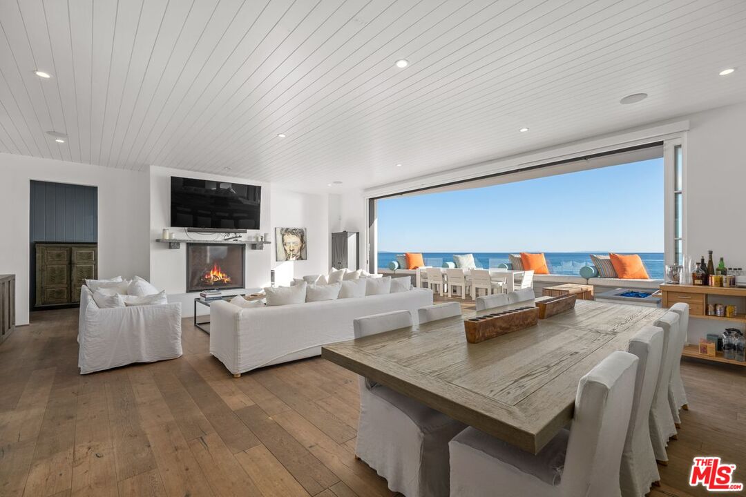 27212 Pacific Coast Hwy