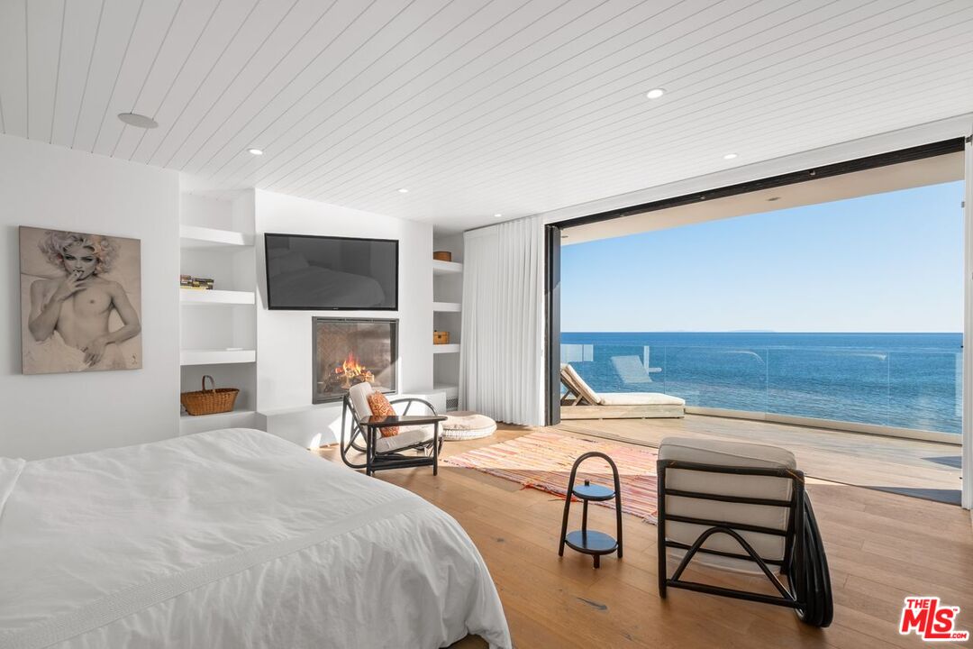 27212 Escondido Beach Rd