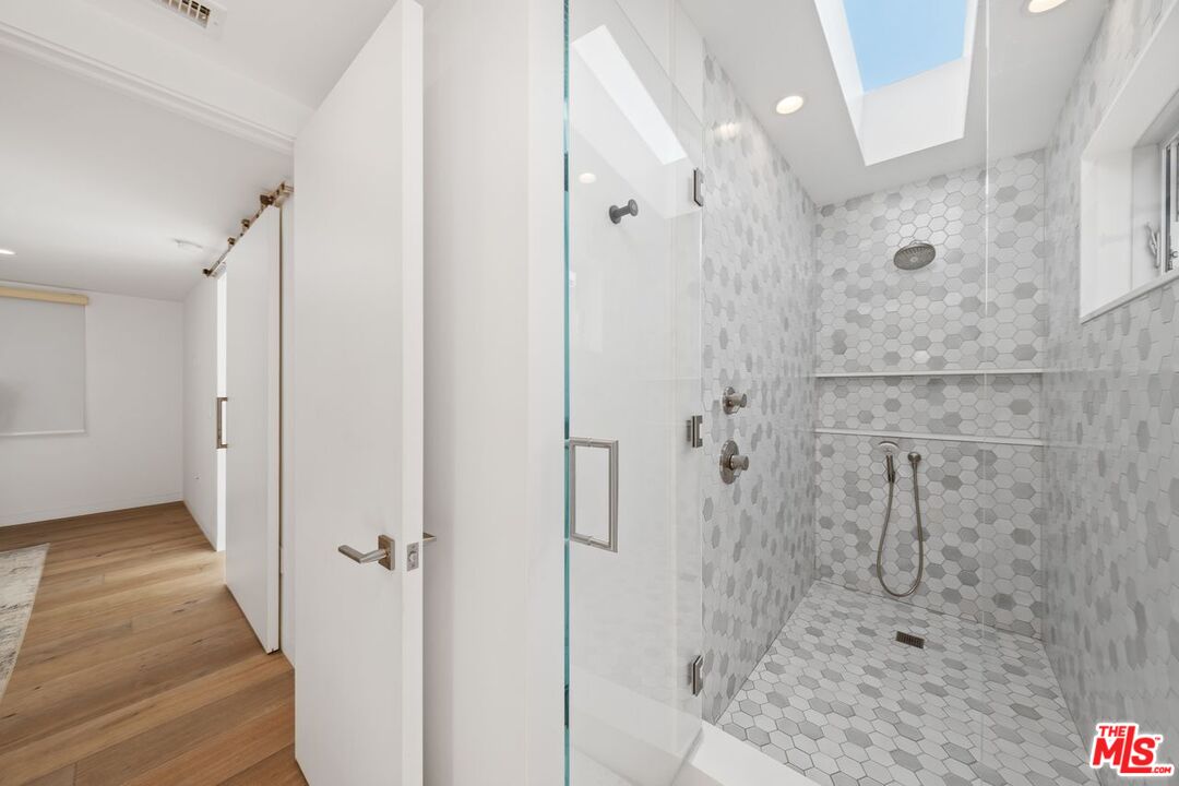 19216 Pacific Coast Hwy