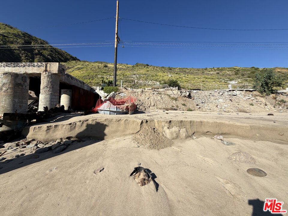 19216 Pacific Coast Hwy