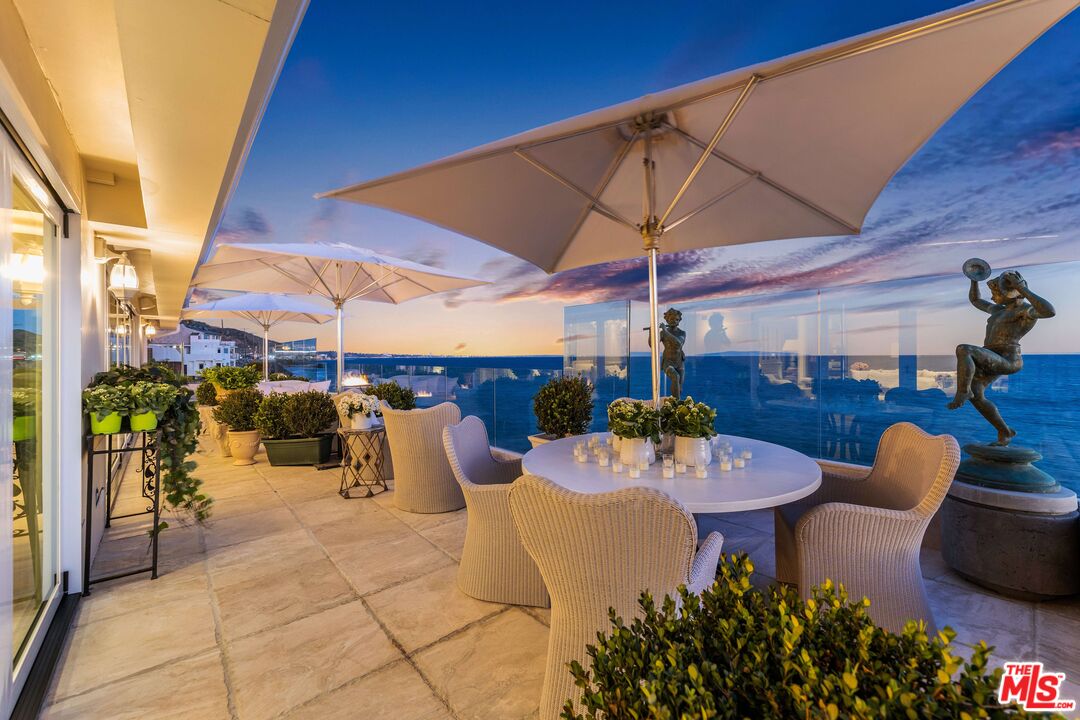 19620 Pacific Coast Hwy