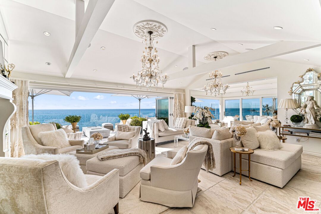 19620 Pacific Coast Hwy