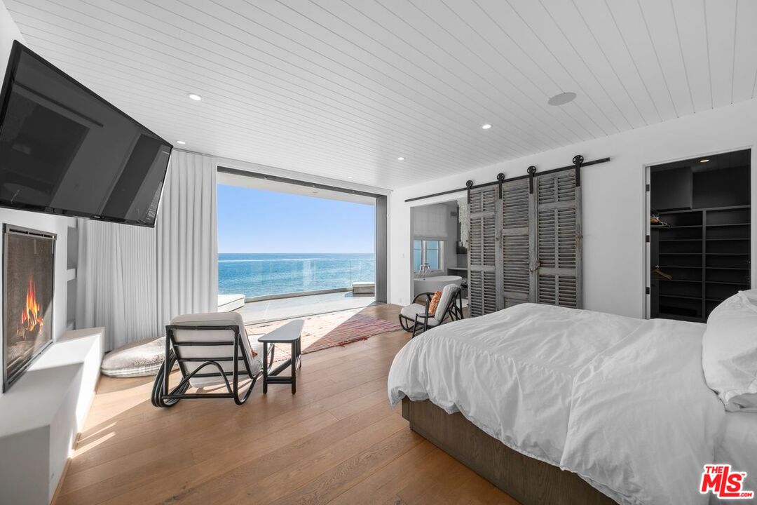 27212 Pacific Coast Hwy
