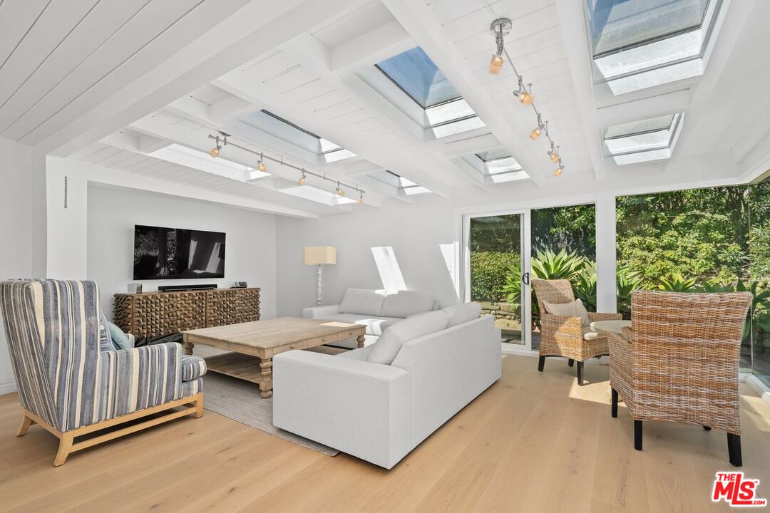 29260 Sea Lion Pl