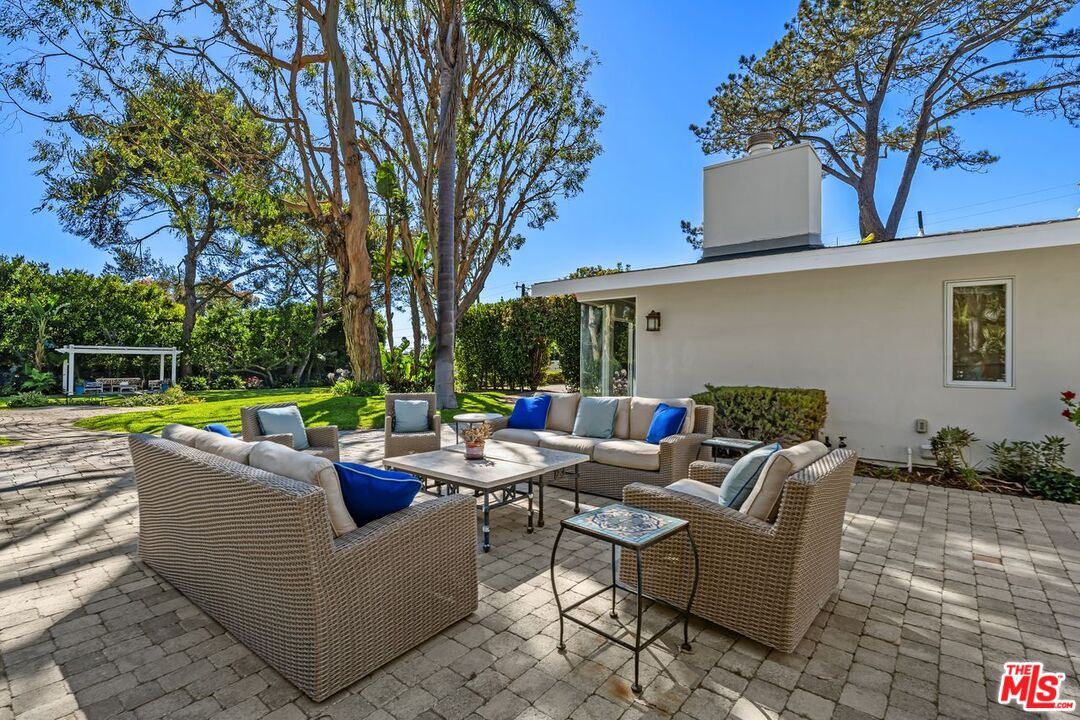 29260 Sea Lion Pl