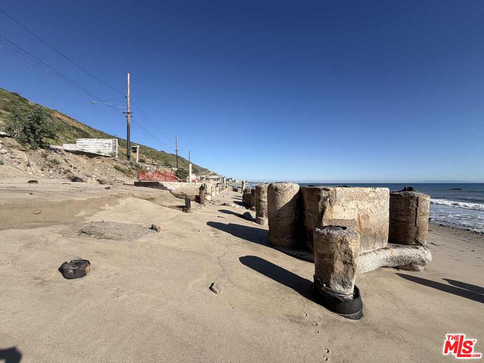 19216 Pacific Coast Hwy
