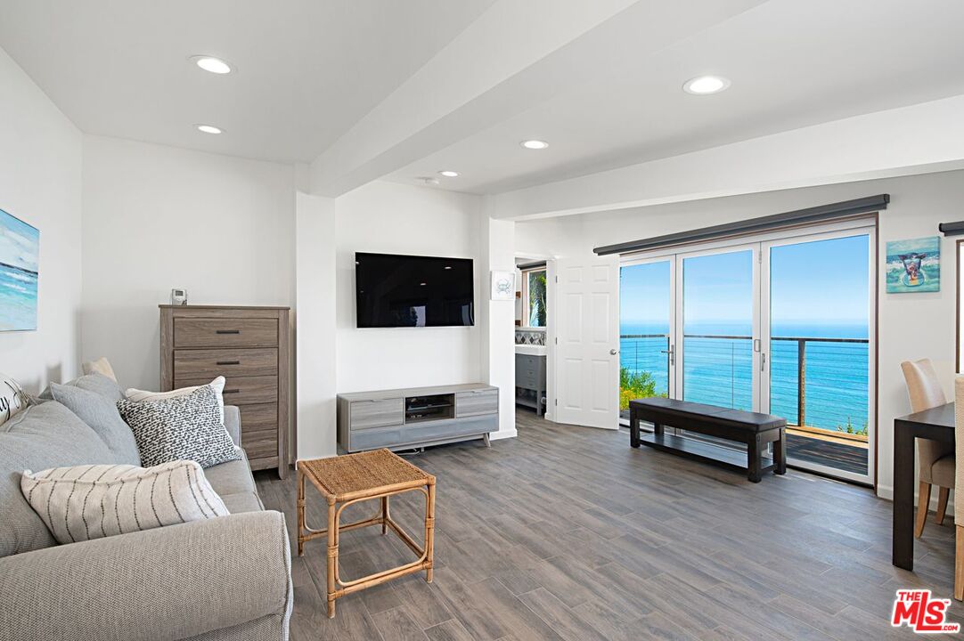 32614 Pacific Coast Highway