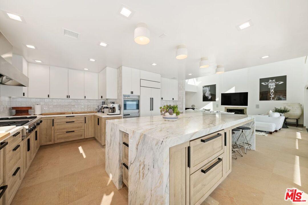 25302 Malibu Rd