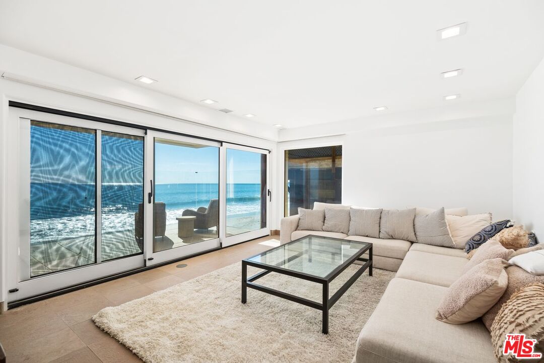 25302 Malibu Rd