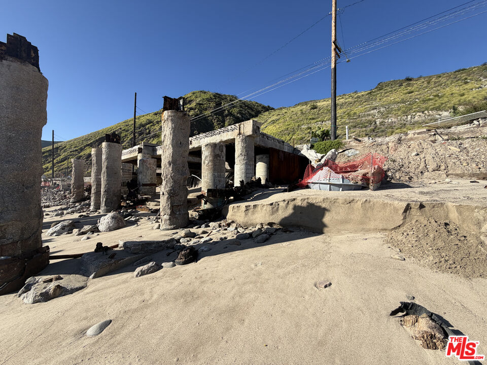 19216 Pacific Coast Hwy