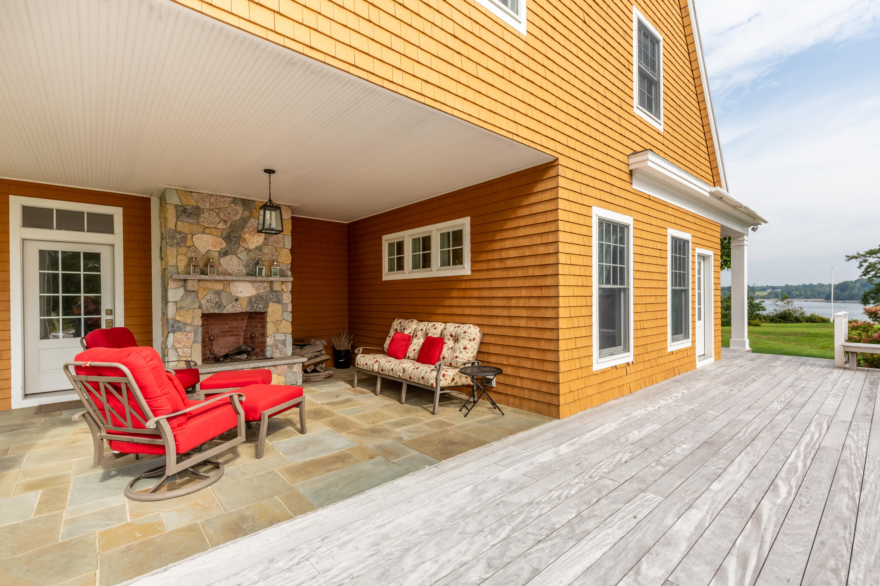 35 Old Fields Way